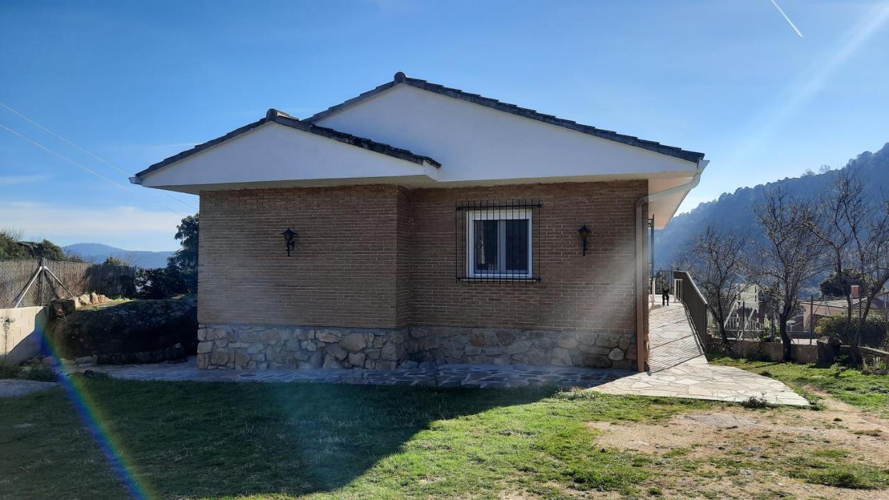 Chalet Con Piscina Y Bbq Para 10 Personas San Martín de Valdeiglesias Zewnętrze zdjęcie